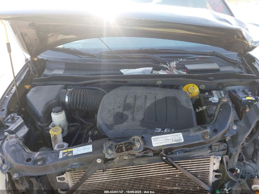 2015 Dodge Grand Caravan R/T VIN: 2C4RDGEG4FR639197 Lot: 43351747