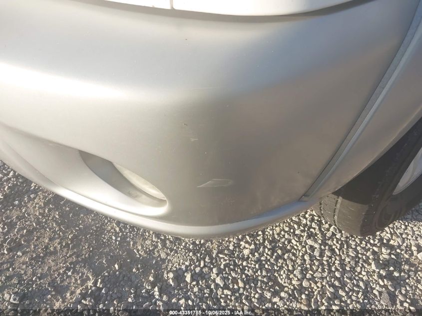 2002 Toyota Sequoia Sr5 V8 VIN: 5TDBT44A12S135742 Lot: 43351785