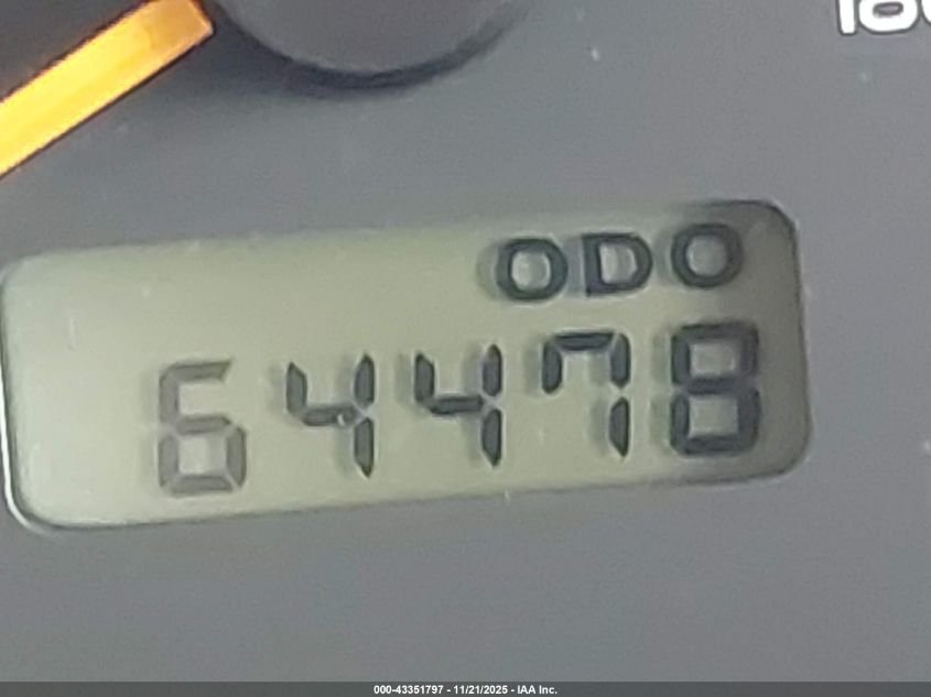 2000 Subaru Forester L VIN: JF1SF6351YH711713 Lot: 43351797