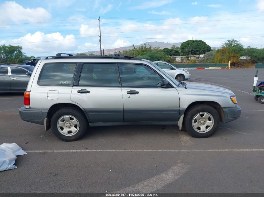 2000 Subaru Forester L VIN: JF1SF6351YH711713 Lot: 43351797