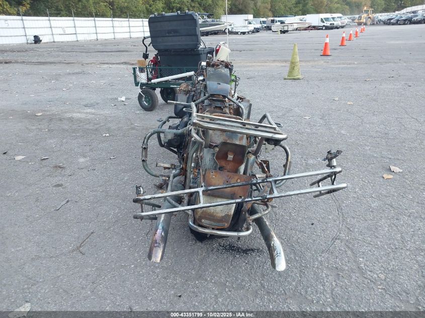 1982 Honda Gl1100 I VIN: 1HFSC0216CA202643 Lot: 43351799