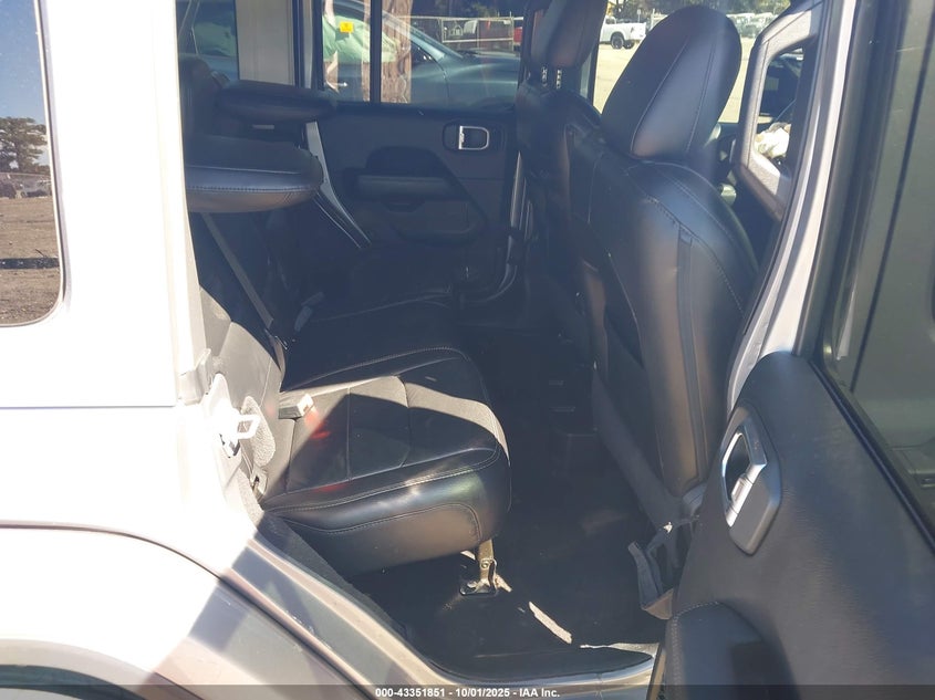 2020 JEEP WRANGLER UNLIMITED SAHARA - 1C4HJXEN7LW149651