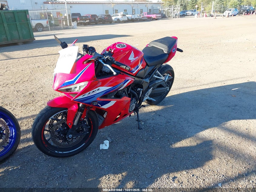 2024 HONDA CBR650 R - MLHRH1553R5001053