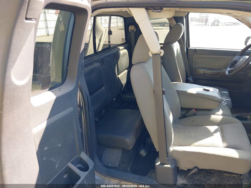 2008 Dodge Dakota Slt VIN: 1D7HW42K08S520440 Lot: 43351923