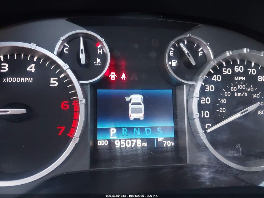 2015 Toyota Tundra Platinum 5.7L V8 VIN: 5TFGY5F1XFX190989 Lot: 43351934