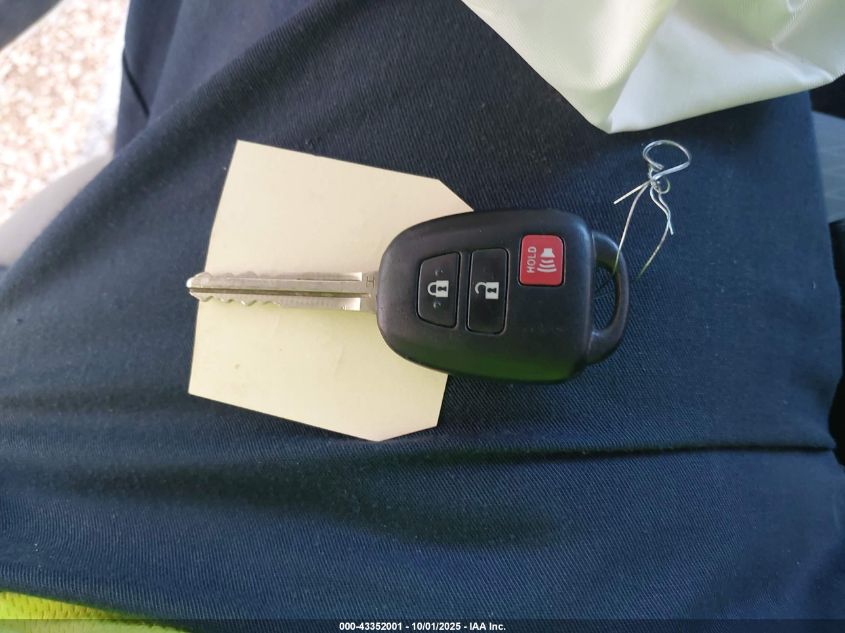 2016 Toyota Tacoma Sr5 V6 VIN: 5TFSZ5AN9GX025194 Lot: 43352001