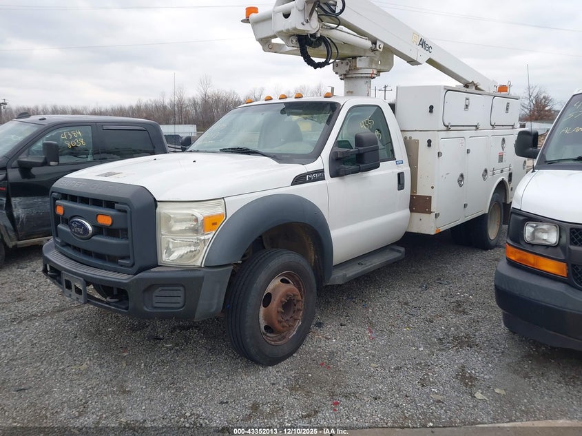 1FDUF4GY4CEC67082 2012 FORD F450 photo no. 2