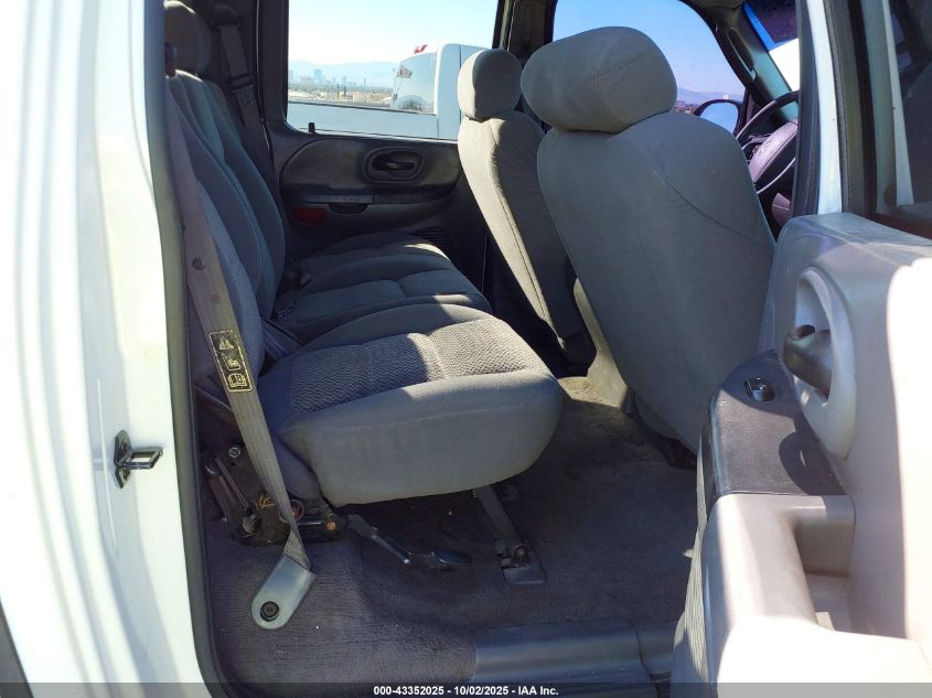 2003 Ford F-150 Lariat/Xlt VIN: 1FTRW08L83KB68708 Lot: 43352025