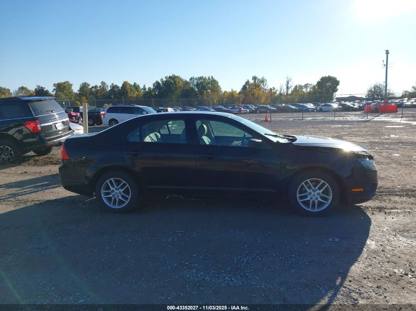 2012 Ford Fusion S VIN: 3FAHP0GA8CR129109 Lot: 43352027