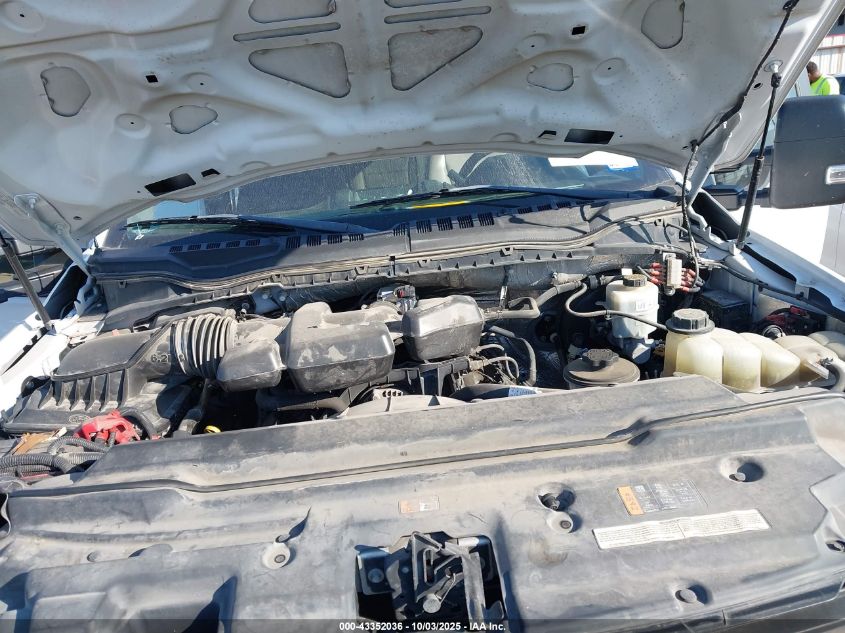 2019 Ford F-350 Chassis Xl VIN: 1FD8W3F67KEC46933 Lot: 43352036