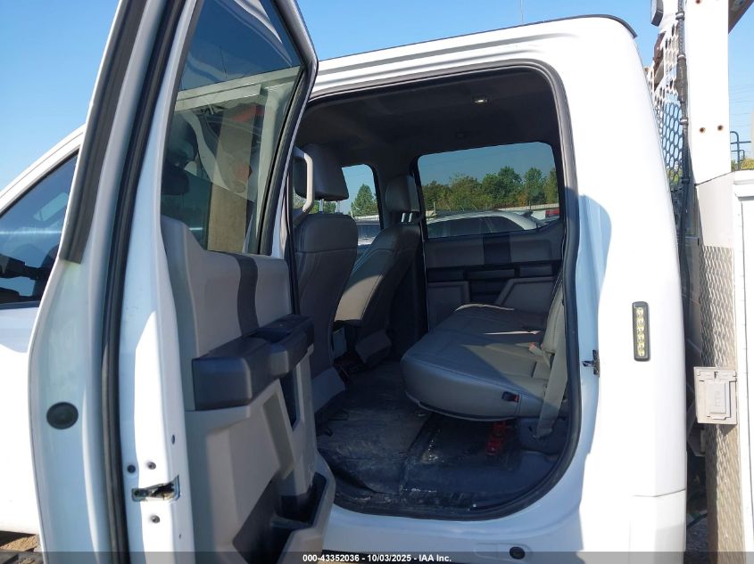 2019 Ford F-350 Chassis Xl VIN: 1FD8W3F67KEC46933 Lot: 43352036