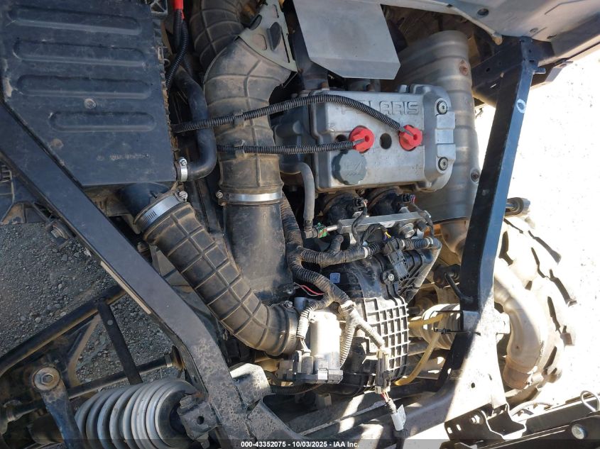 2016 Polaris Ranger Crew Xp 900-6 Eps VIN: 3NSRVE876GG826590 Lot: 43352075