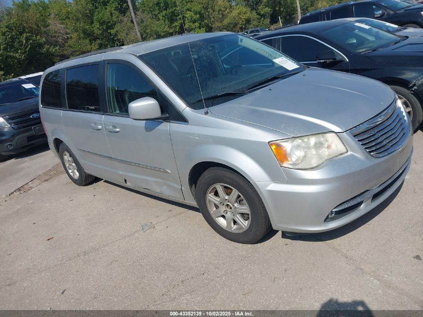 CHRYSLER TOWN & COUNTRY TOURING