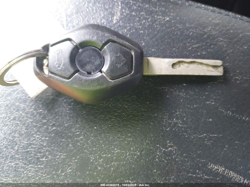 2005 BMW 330Ci VIN: WBABW53485PL50068 Lot: 43352219