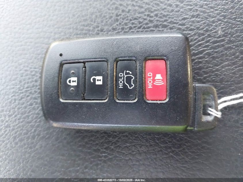 2017 Toyota Highlander Xle VIN: 5TDJZRFH1HS427837 Lot: 43352273