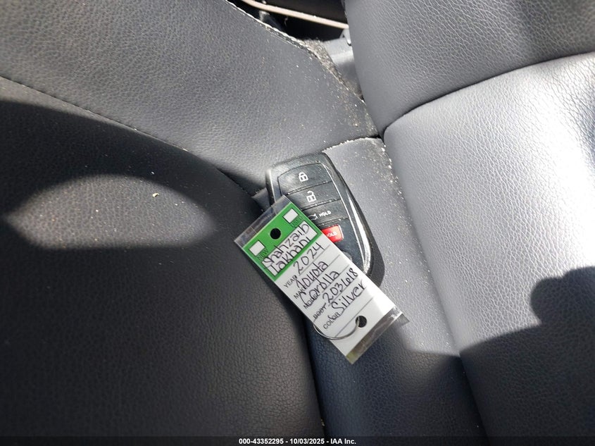 2024 TOYOTA COROLLA HYBRID XLE JTDBCMFE3RJ028215