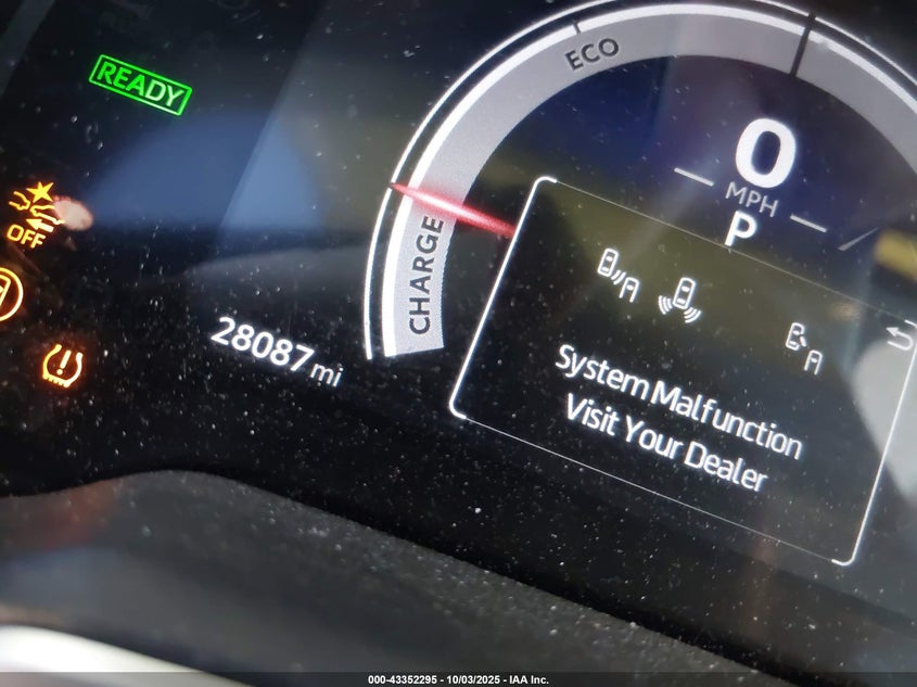 2024 TOYOTA COROLLA HYBRID XLE JTDBCMFE3RJ028215