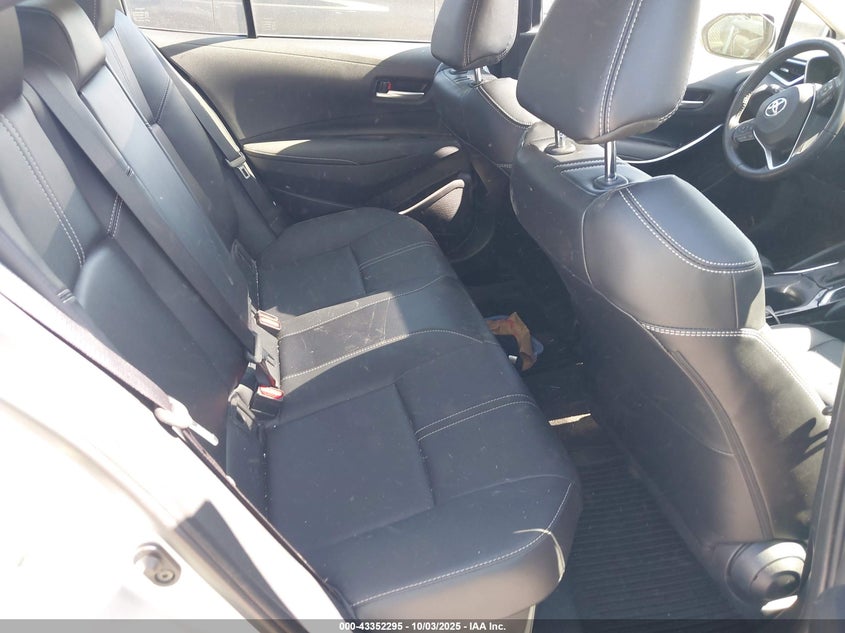 2024 TOYOTA COROLLA HYBRID XLE JTDBCMFE3RJ028215