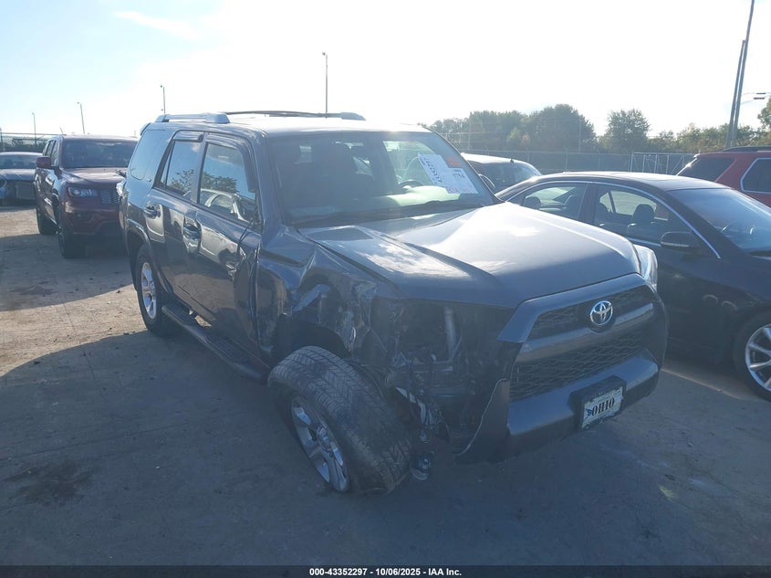TOYOTA 4RUNNER SR5