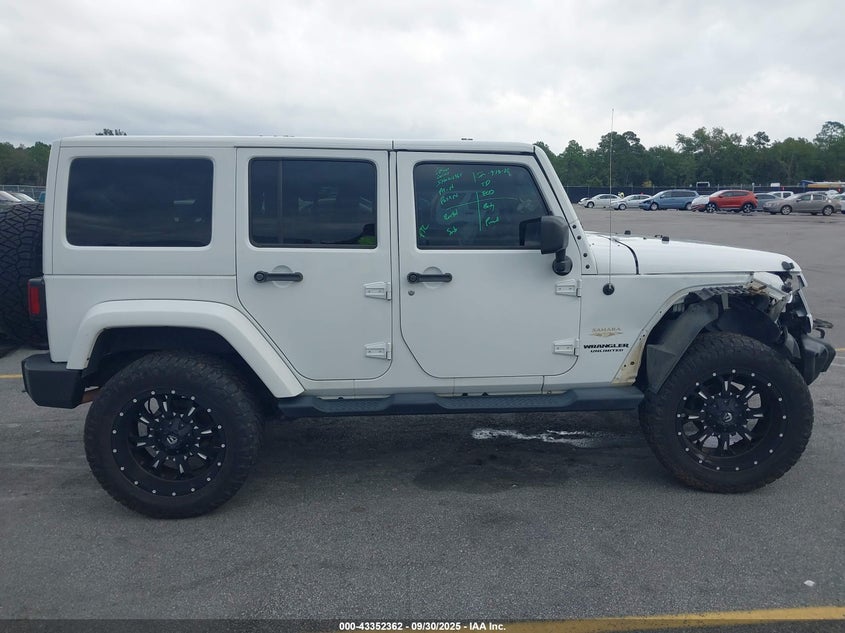 2014 JEEP WRANGLER UNLIMITED SAHARA - 1C4BJWEG7EL321294