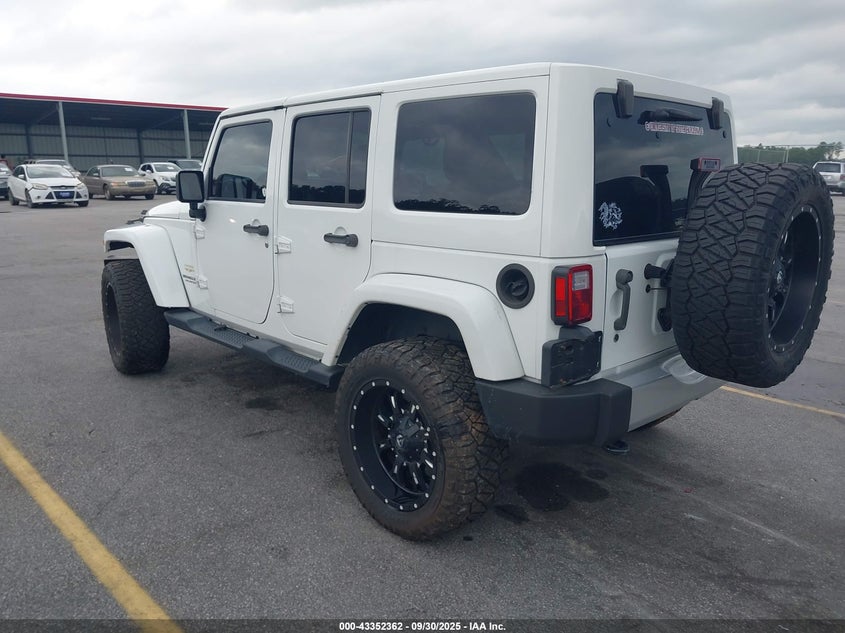 2014 JEEP WRANGLER UNLIMITED SAHARA - 1C4BJWEG7EL321294