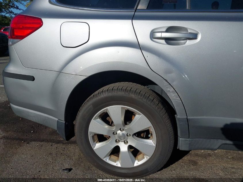 2011 Subaru Outback 2.5I Premium VIN: 4S4BRBGCXB3362456 Lot: 43352411