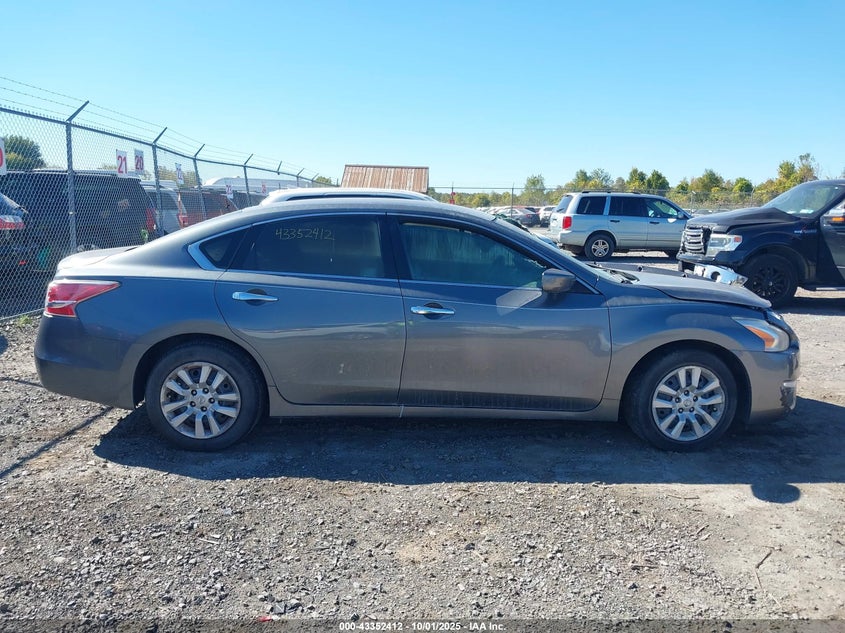 2014 Nissan Altima 2.5 S VIN: 1N4AL3AP2EN218336 Lot: 43352412