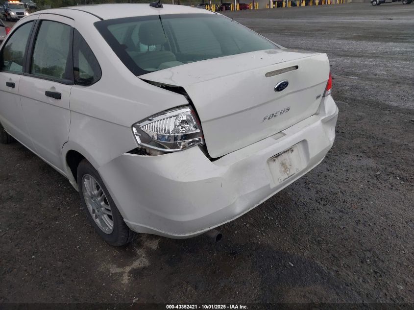 2010 Ford Focus Se VIN: 1FAHP3FN7AW178415 Lot: 43352421