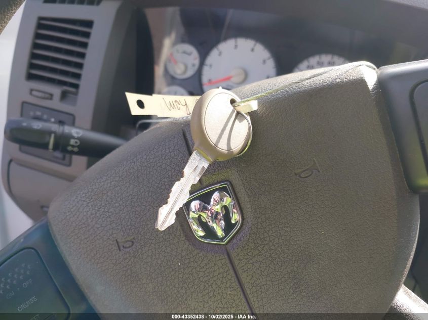 2008 Dodge Ram 1500 Slt VIN: 1D7HU18288S584477 Lot: 43352438