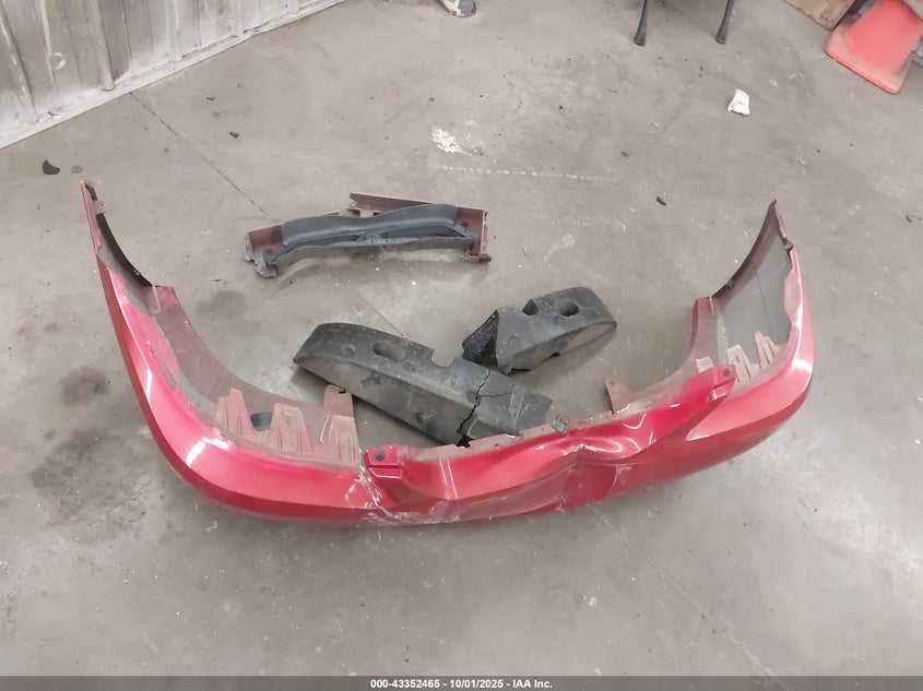 2002 Ford Mustang Gt VIN: 1FAFP42X82F207393 Lot: 43352465