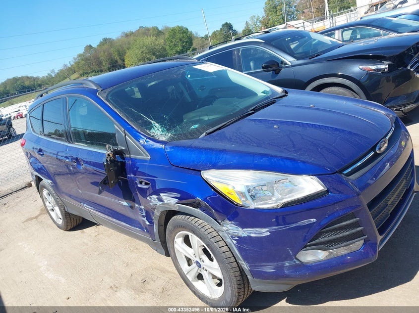 FORD ESCAPE SE