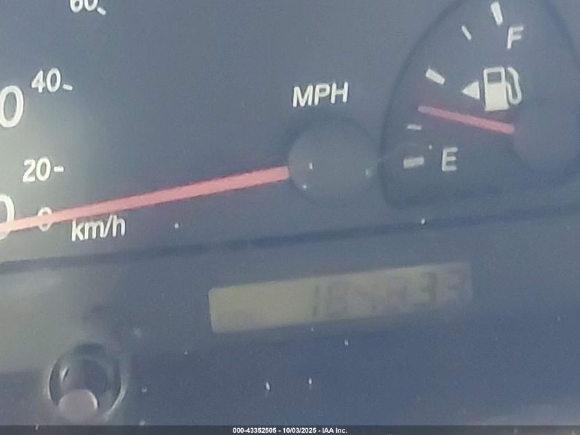 2003 Toyota Camry Le VIN: 4T1BE32KX3U121427 Lot: 43352505