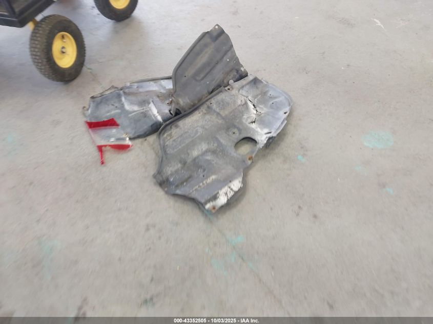 2003 Toyota Camry Le VIN: 4T1BE32KX3U121427 Lot: 43352505