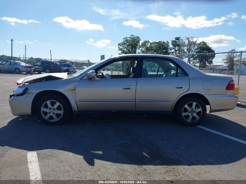 2000 Honda Accord 2.3 Se VIN: 1HGCG6692YA138132 Lot: 43352520