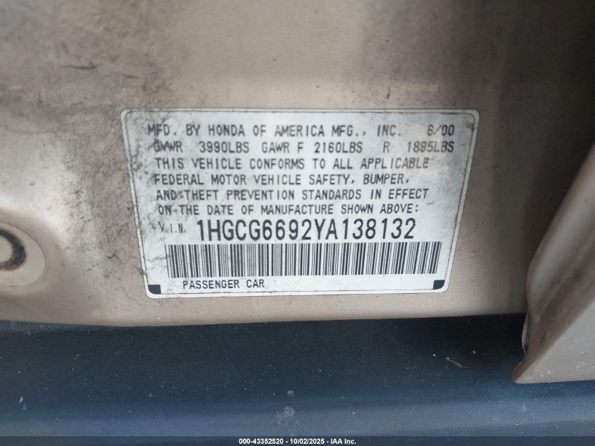 2000 Honda Accord 2.3 Se VIN: 1HGCG6692YA138132 Lot: 43352520