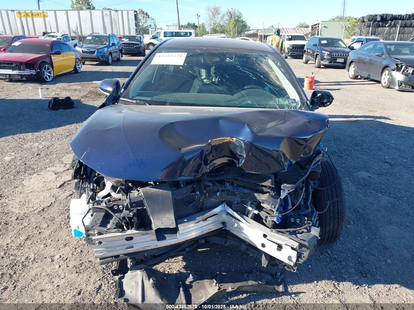 2022 TOYOTA COROLLA LE - 5YFEPMAE4NP339182