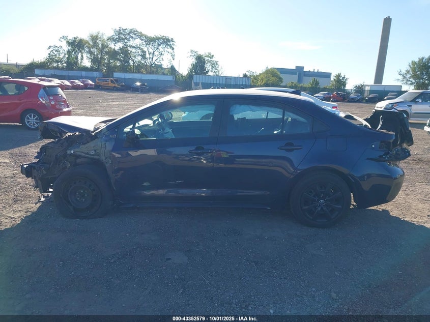 2022 TOYOTA COROLLA LE - 5YFEPMAE4NP339182