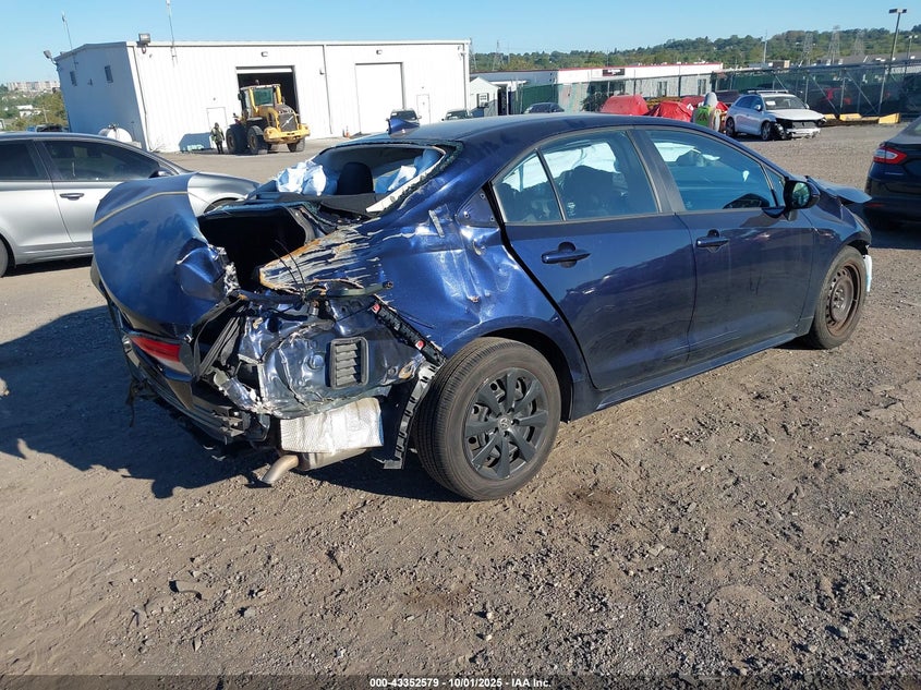 2022 TOYOTA COROLLA LE - 5YFEPMAE4NP339182