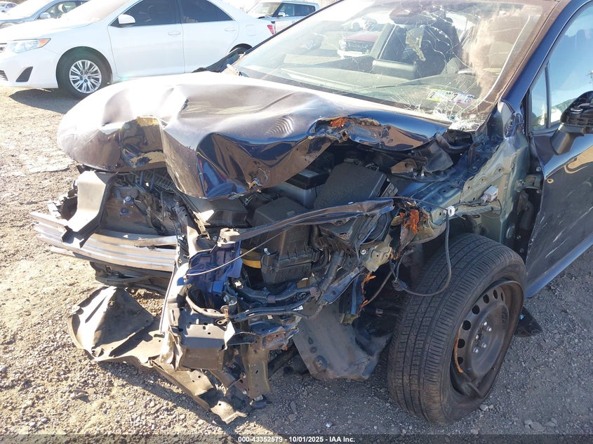 2022 TOYOTA COROLLA LE - 5YFEPMAE4NP339182