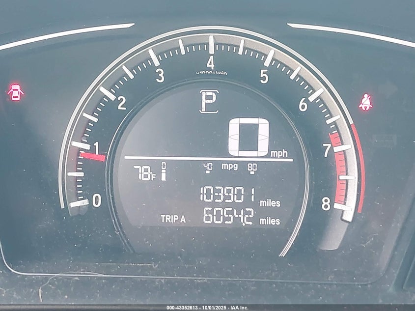 2018 HONDA CIVIC LX - 19XFC2F59JE032647