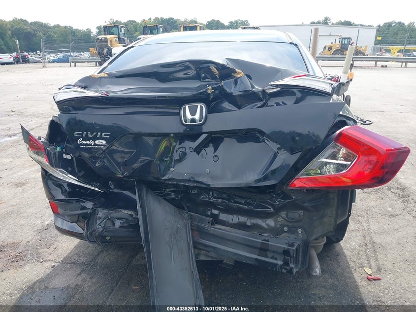 2018 HONDA CIVIC LX - 19XFC2F59JE032647