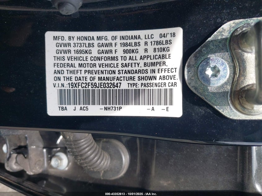 2018 HONDA CIVIC LX - 19XFC2F59JE032647