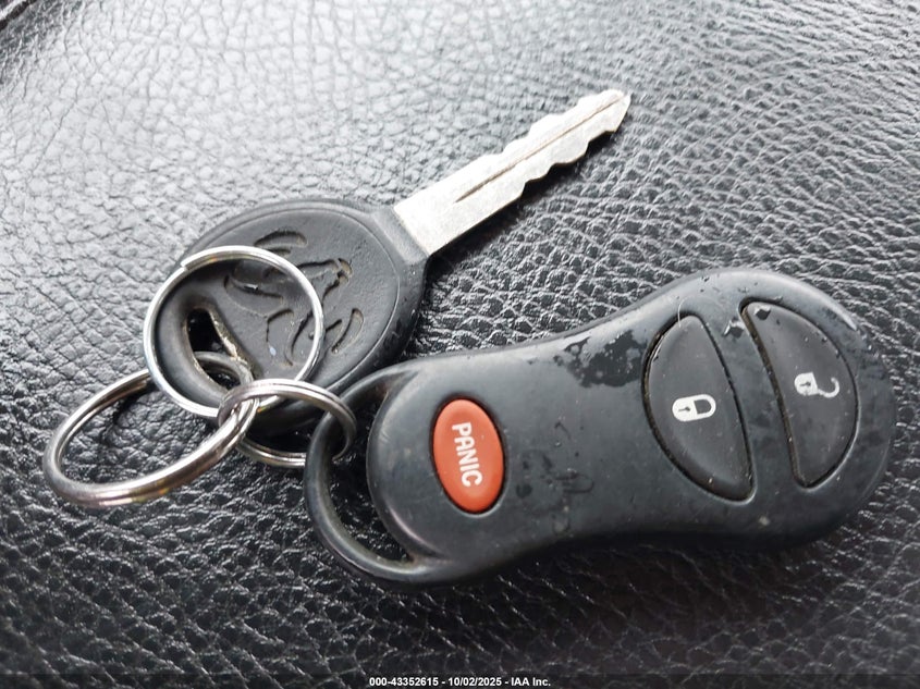 2003 Dodge Ram 2500 Slt/Laramie/St VIN: 3D7KU28C73G820444 Lot: 43352615