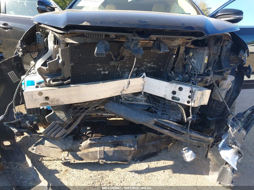 2015 TOYOTA HIGHLANDER XLE V6 - 5TDJKRFH5FS181182