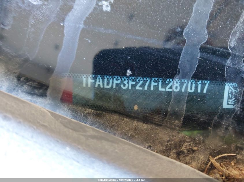 2015 Ford Focus Se VIN: 1FADP3F27FL287017 Lot: 43352682