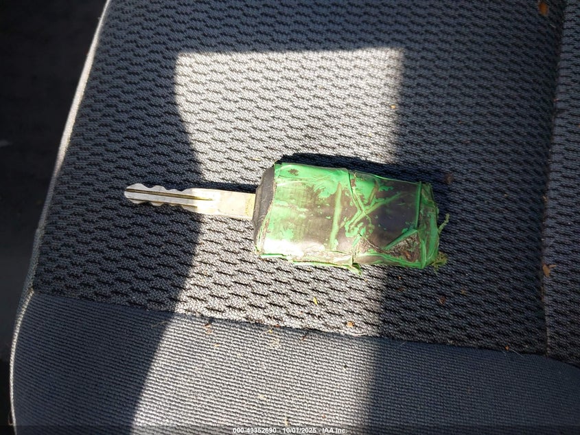 2003 Nissan Frontier Xe-V6 VIN: 1N6ED26Y13C453532 Lot: 43352690