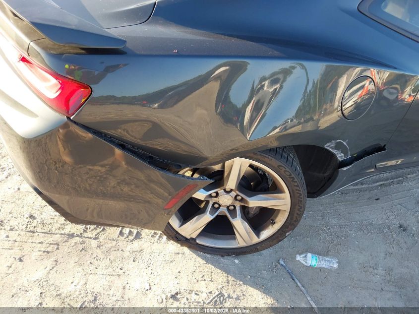 2018 Chevrolet Camaro 2Ss VIN: 1G1FH1R7XJ0188741 Lot: 43352801