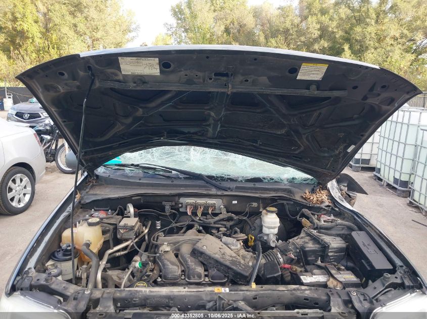 2007 Mercury Mariner Luxury VIN: 4M2YU911X7KJ04040 Lot: 43352805