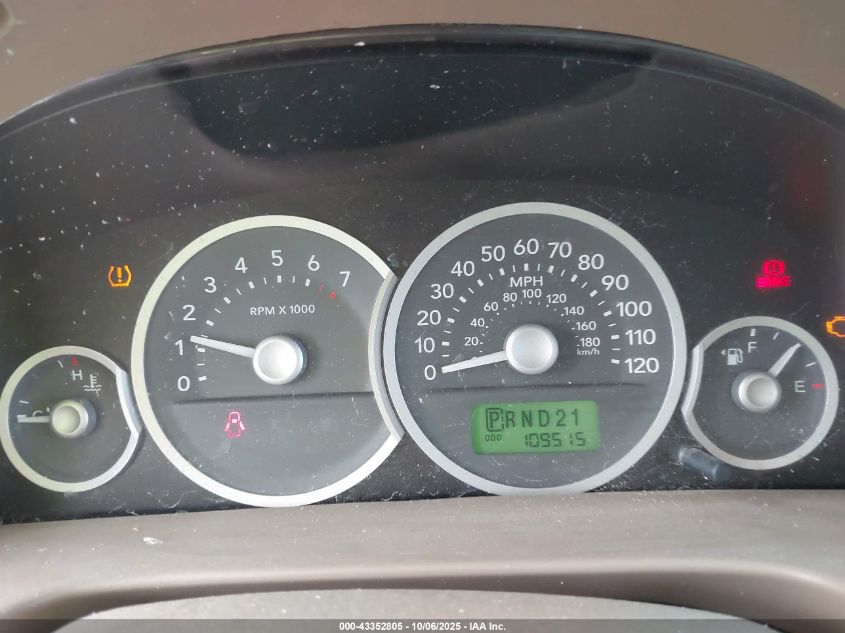 2007 Mercury Mariner Luxury VIN: 4M2YU911X7KJ04040 Lot: 43352805