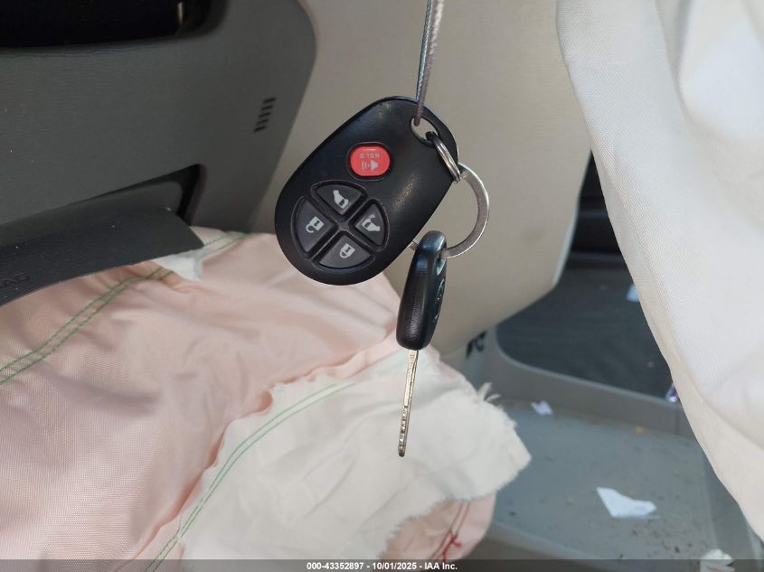 2012 Toyota Sienna Le V6 8 Passenger VIN: 5TDKK3DC4CS188189 Lot: 43352897